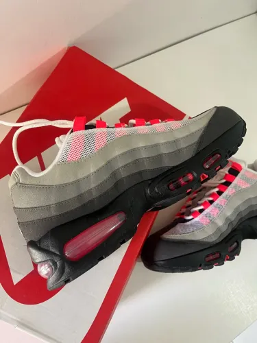 Air Max 95 Solar Red Original