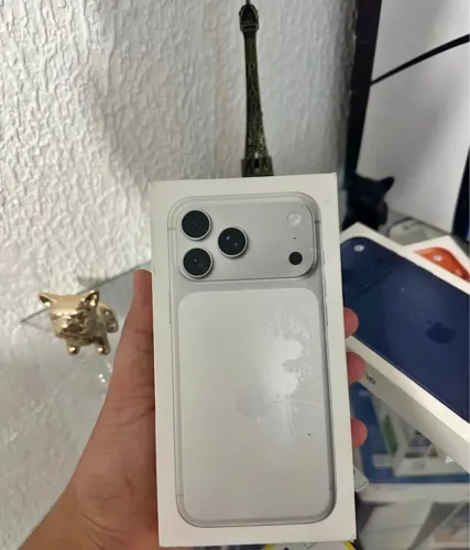 IPhone 17 Pro Max Lacrado 256GB