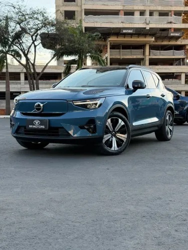Volvo XC40 Recharge Plus (elétrico) 2023