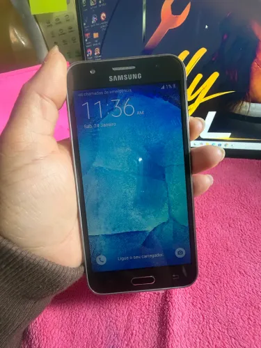 Celular j5 