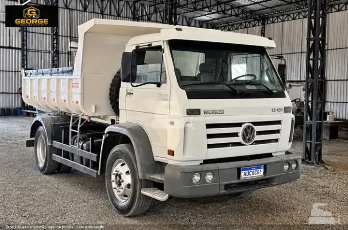 Caminhão Volkswagen 13-180 - Toco - Caçamba
