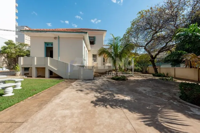 Casa Alto Padrão à Venda no Centro de Limeira - Imperdível!