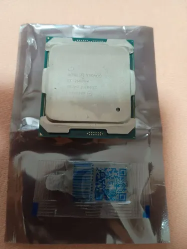 Processador Intel Xenon E5 2680 V4