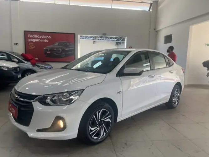 Chevrolet Onix Plus LT 1.0 12V Flex Mec. 4P 2024