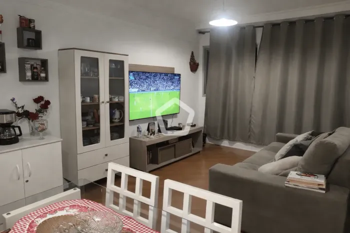 Apartamentos à venda 56m² em Santa Teresinha.