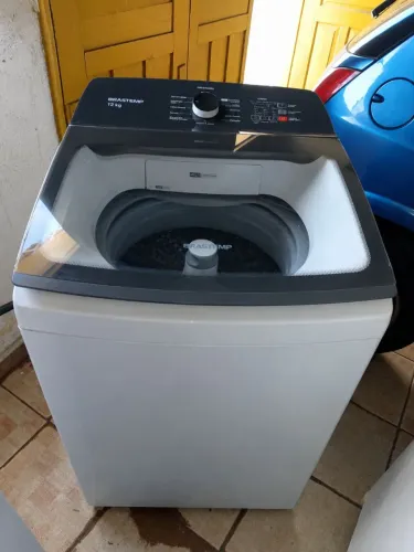 Máquina de lavar roupa funcionando perfeitamente com garantia e frete grátis