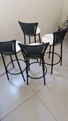 Banquetas à venda