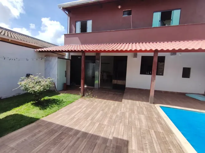 Casa lindíssima alto Padrão