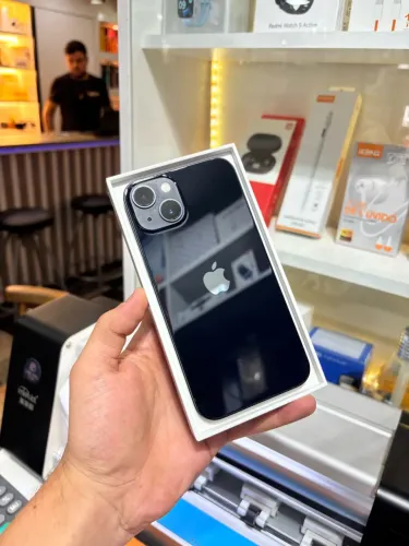 iPhone 13 128 GB ( impecável) completo com caixa e acessórios Apple