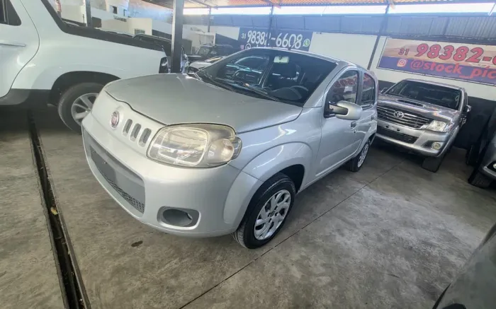 Fiat Uno Vivace Celeb. 1.0 EVO F.flex 8V 5P 2013