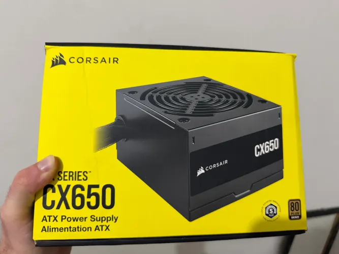 Fonte Corsair 650w Plus
