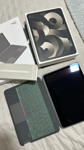 iPad M1 Novíssimo | Pencil + teclado retroiluminado | ESTUDO TROCAS