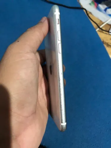 iPhone SE 2020