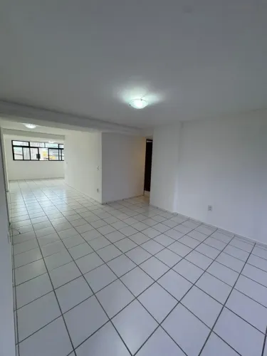 Apartamento para aluguel em Tambaú com 3 quartos