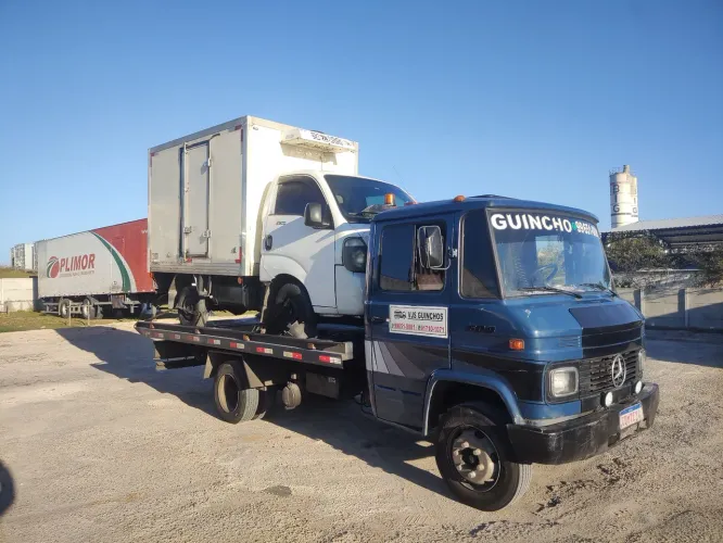 Serviços guinchos 24 horas