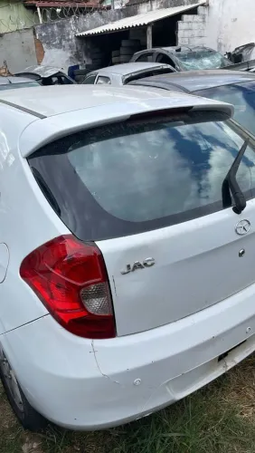 Jac j3 1.4 16v somente venda de peças separadas. Não vendemos a sucata inteira.