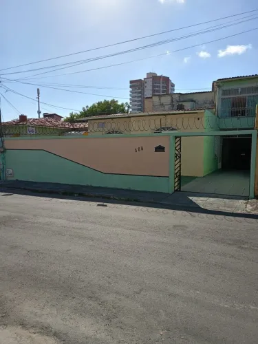 Vendo excelente casa.