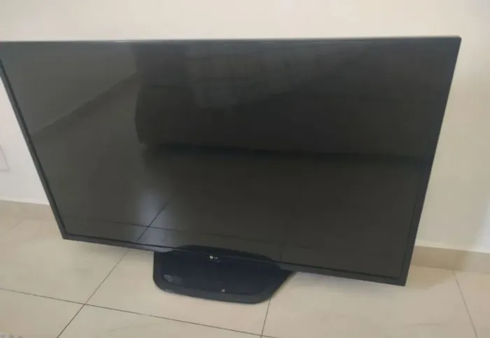 Doação TV com defeito 50" LG