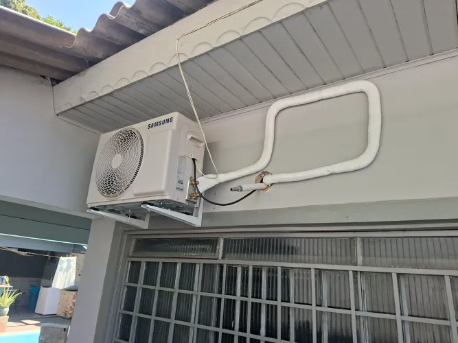 Instalação e conserto de ar condicionado