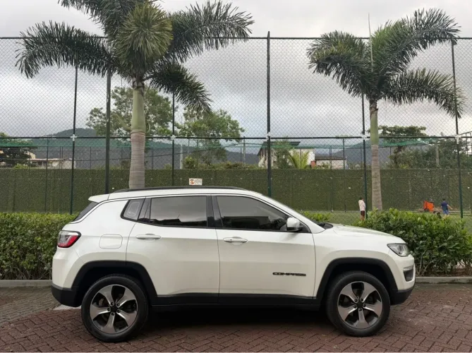 Jeep Compass Longitude 2.0 4X4 Dies. 16V Aut. 2018