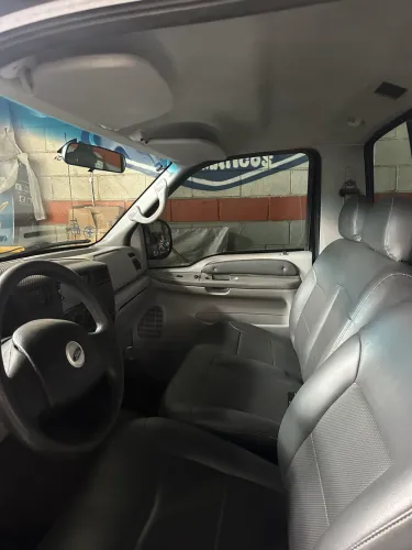 Ford F-250 XLT 4.2 TB Diesel 2001