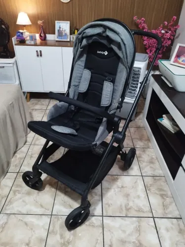 Carrinho de Bebê Safety 1st Cinza - 5 em 1 - Apenas 10 meses de uso