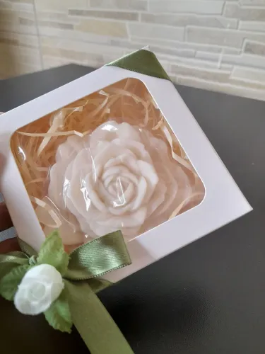 Sabonete Artesanal em Formato de Rosa - Lembrancinha