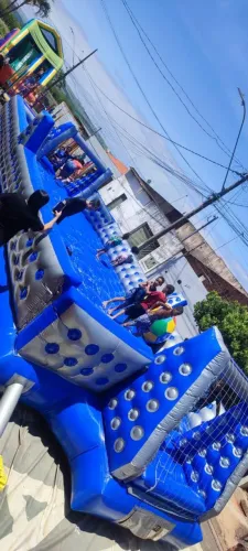 Brinquedos infláveis gigantes 
