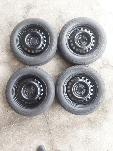 Aro 14 com pneu 175 65 14 GM 4x100