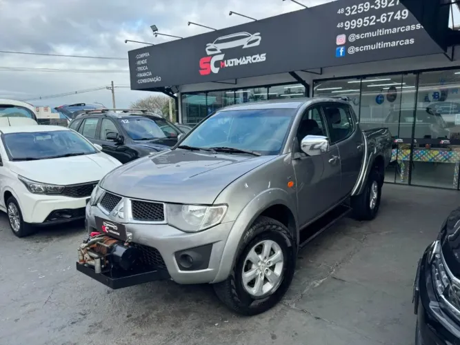 Mitsubishi L200 Triton HPE 3.5 CD V6 24V Flex Aut. 2012