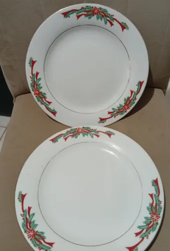 2 pratos porcelana
