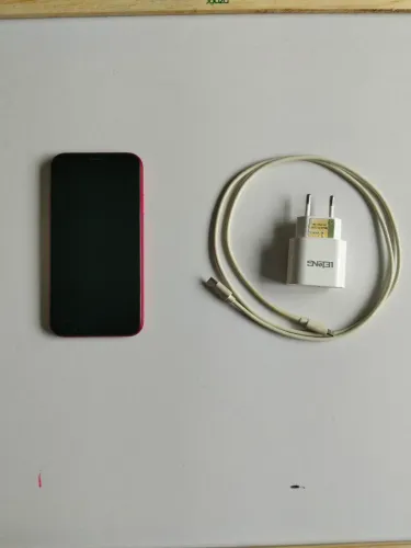 Vendo iPhone XR 