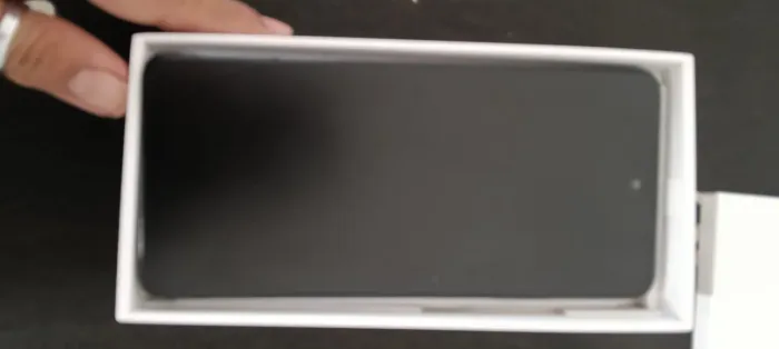 Vendas de celular e relógios