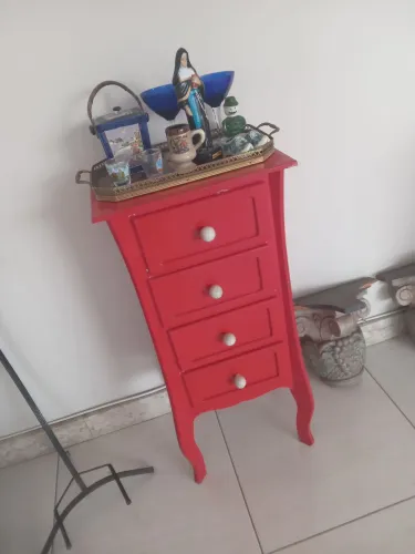 MÓVEL MDF VERMELHO