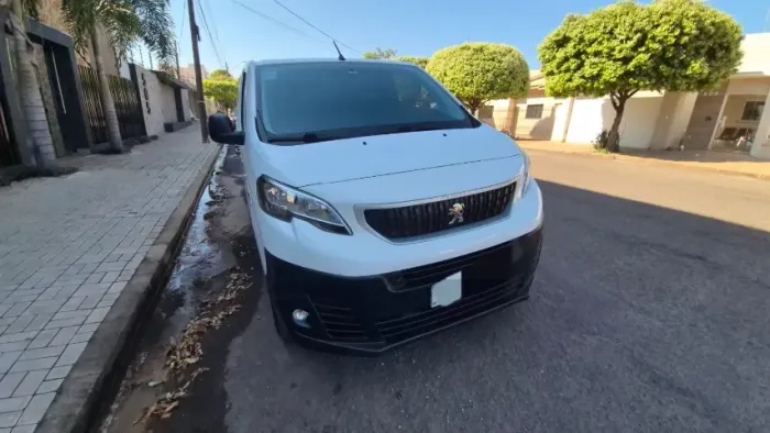 Peugeot Expert Business Pack 1.6 Turbo Diesel 2021
