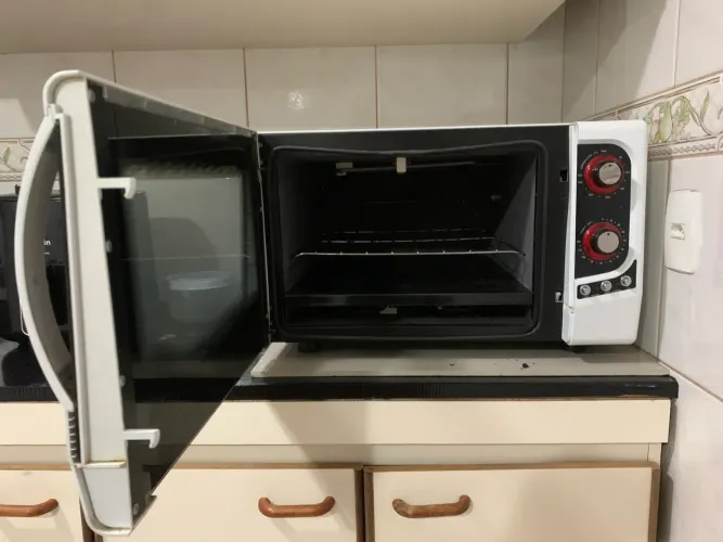 Vendo forno elétrico