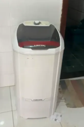 tanquinho de lavar roupa