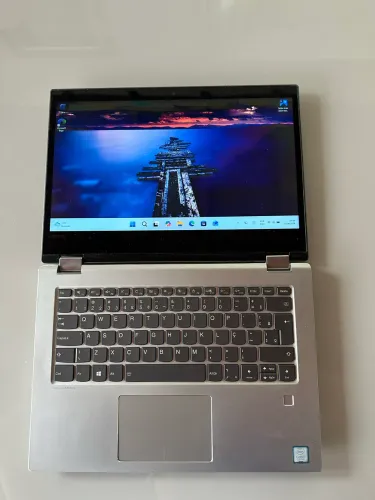 Notebook Lenovo 2 em 1. Tablet e notebook. Lenovo Yoga 520 core i7 16 gb RAM