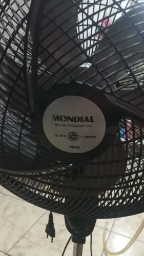 Vende-sse ventilador usado em bom estado