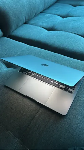 MacBook Pro M1 - 16gb - 256gb ssd - Touchbar
