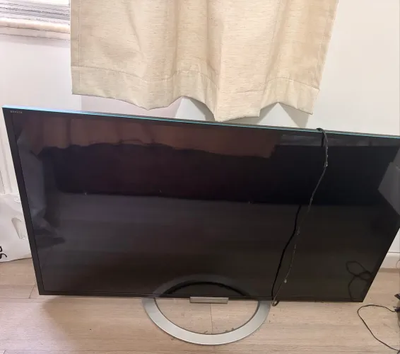 TV Sony 47 polegadas com defeito