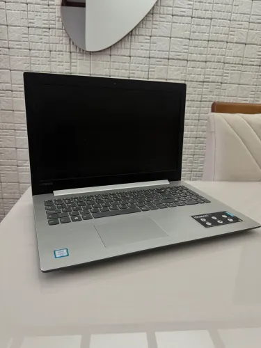 Notebook Lenovo parcelo no cartão 