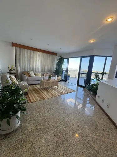Cobertura à venda em Vitória, Jardim da Penha, com 5 quartos, com 430 m², Ed. Monte Blanc