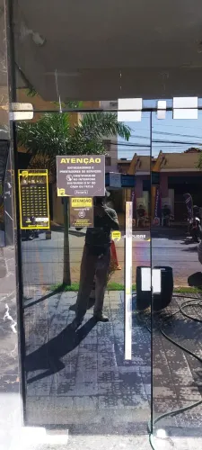 Kitnet em prédio no centro