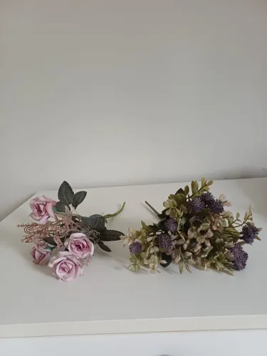 02 buquês de flores artificiais 30 cm alt
