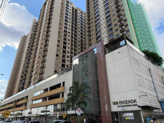 Vendo Via Enseada apartamento 3 quartos em Águas Claras!