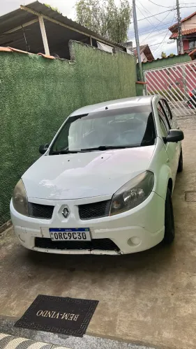 Renault Sandero Authentique Hi-flex 1.0 16V 5P 2014