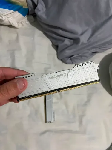 Kit Memória RAM 16GB (2x8GB) DDR4<br>2133MHz MACHINIST