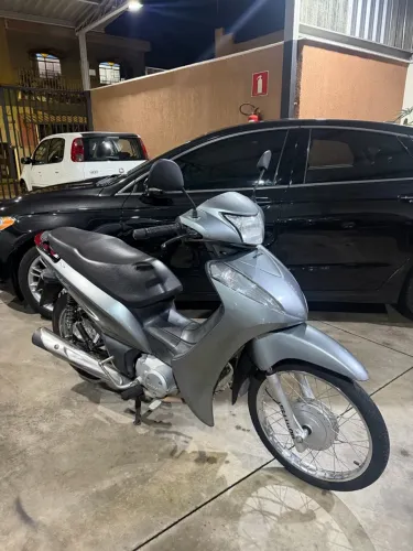 Honda biz 125cc es c/partida 24 mil km $ 10.900