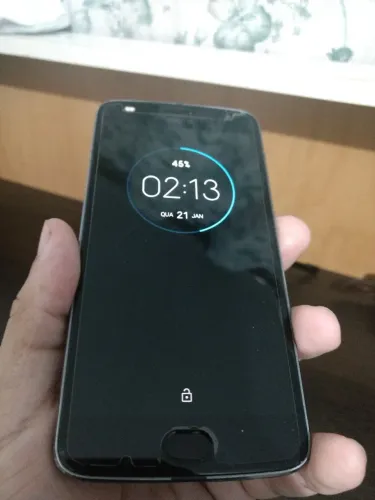 Motorola Z2 Play 64GB- ótimo estado de funcionamento